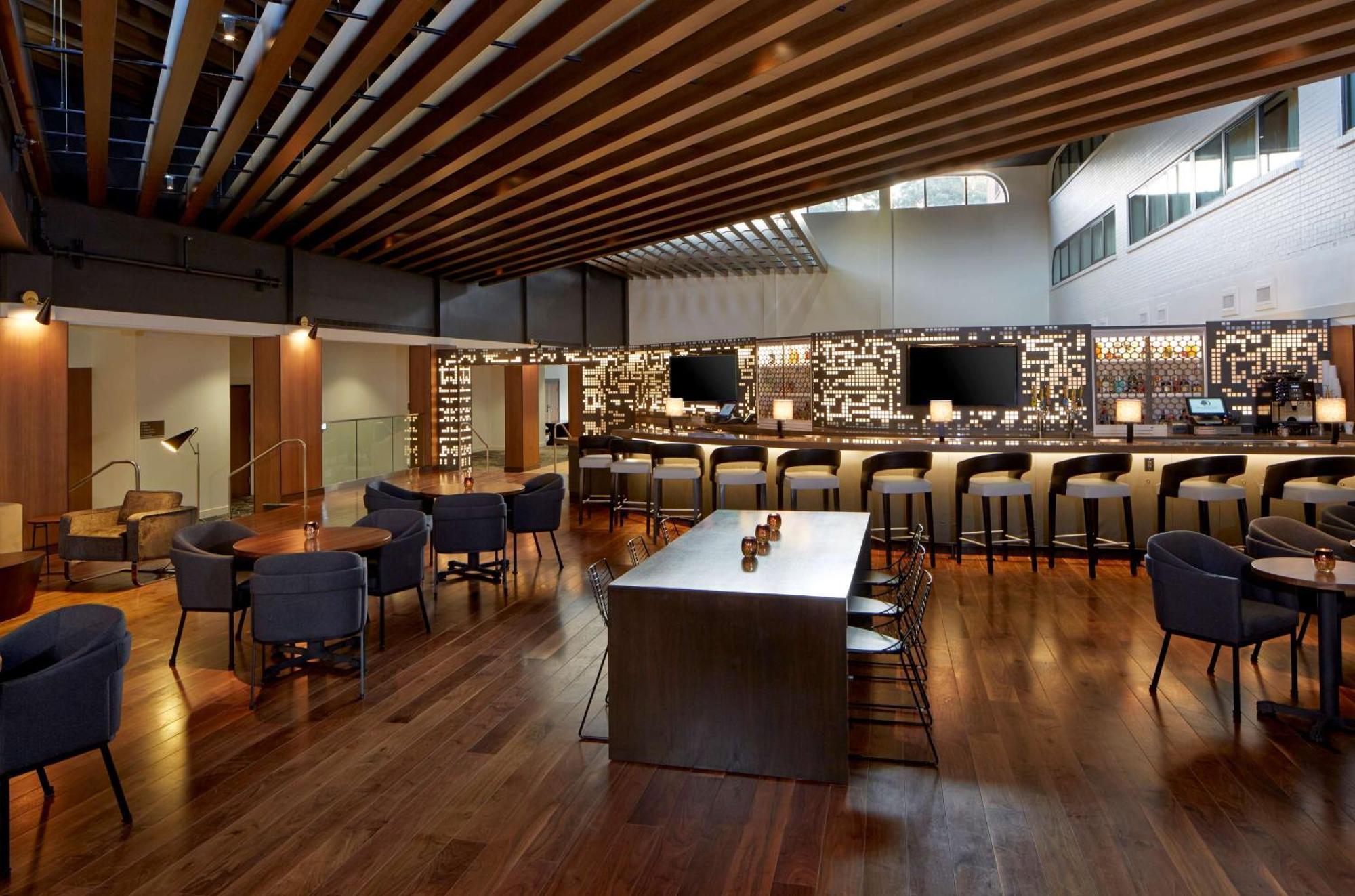 מלון Doubletree By Hilton Atlanta Perimeter דאנוודי מראה חיצוני תמונה