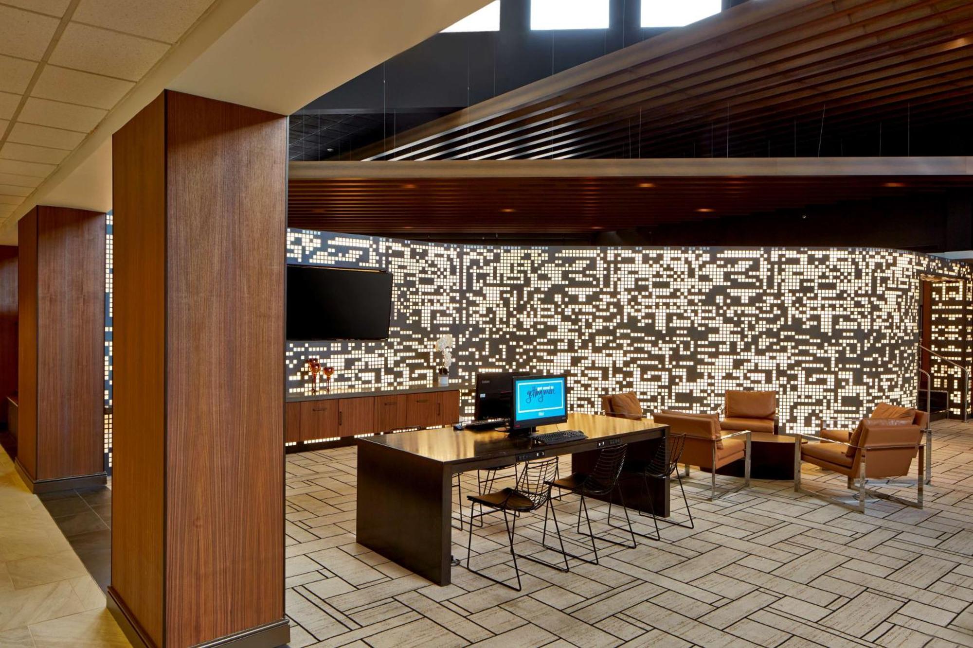 מלון Doubletree By Hilton Atlanta Perimeter דאנוודי מראה חיצוני תמונה